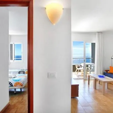 Costa Isora Frontline & Pool By Paramount Holidays Puerto de Santiago (Tenerife)