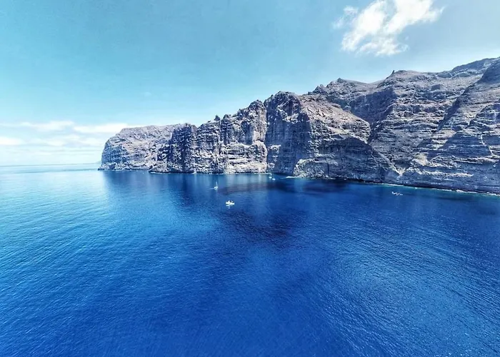 Costa Isora Frontline & Pool By Paramount Holidays