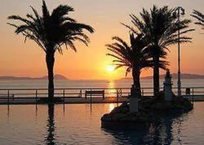 Апартаменты Costa Isora Frontline & Pool By Paramount Holidays *