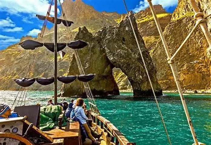 Costa Isora Frontline & Pool By Paramount Holidays *