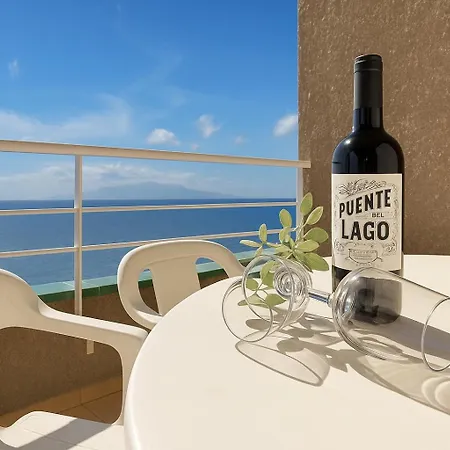 Costa Isora Frontline & Pool By Paramount Holidays Puerto de Santiago (Tenerife)